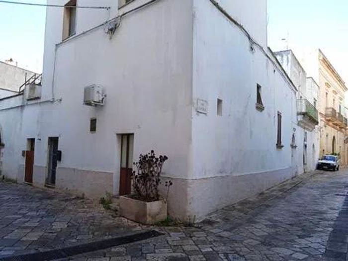 Casa con 5 locali in vendita in Via Chiesa No Number, Corigliano d'Otranto
