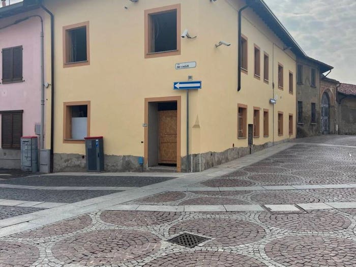 Appartamento trilocale in vendita in Via dei Caduti, Centro, Misinto