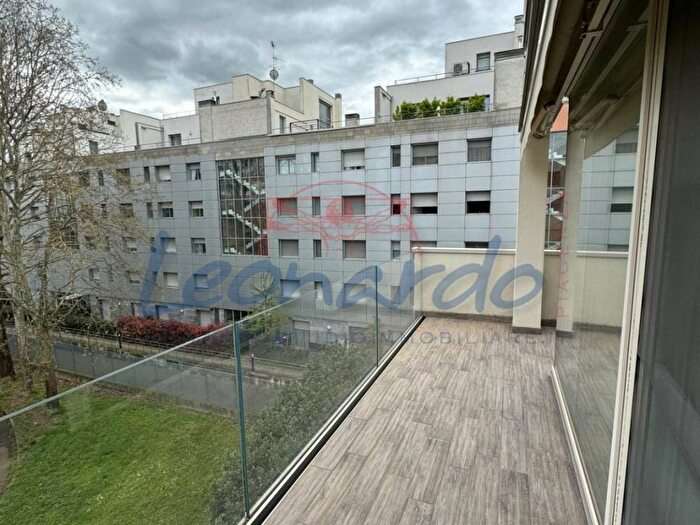 Appartamento quadrilocale in vendita in Zona, Piacenza