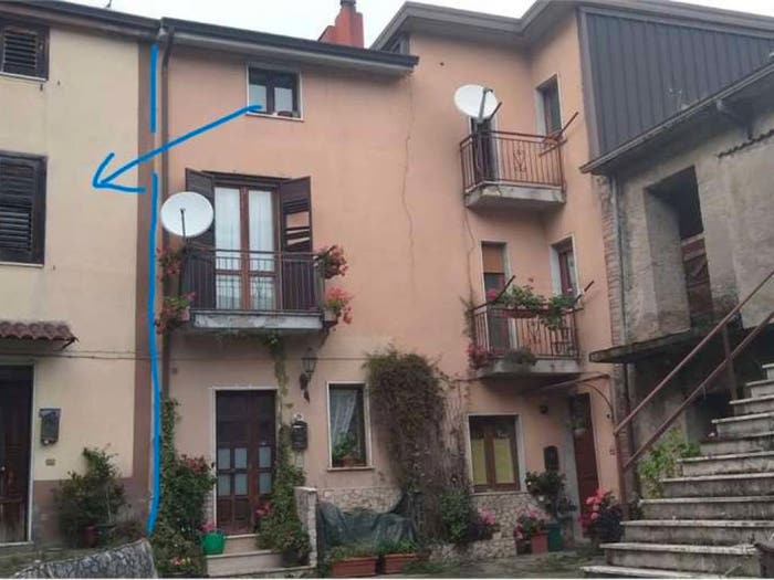 Appartamento con 6 locali in vendita in Via Luigi Amabile Monteforte Irpino AV Italia, Centro, Monteforte Irpino