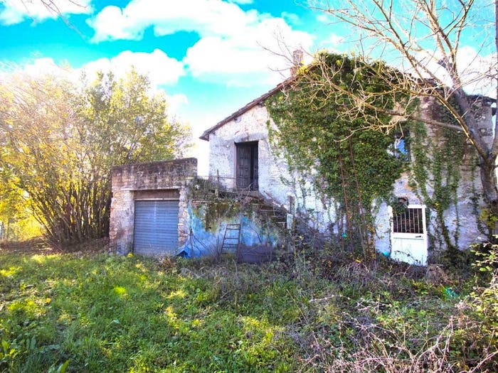 Casa con 5 locali in vendita in via Pantani, Montopoli di Sabina
