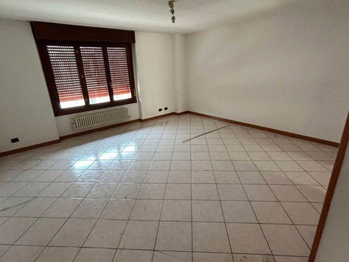 Appartamento trilocale in vendita in Via Santa Chiara, Montesolaro, Carimate