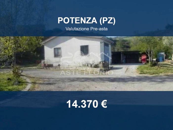 Appartamento con 6 locali in vendita in Contrada Lavangone null, Avigliano Lucania, Potenza