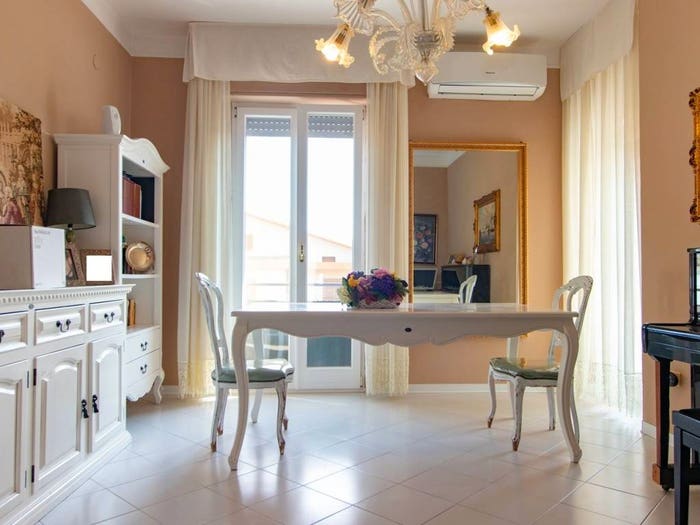 Appartamento con 5 locali in vendita in Piazza dei Giudici, Centro, Capua