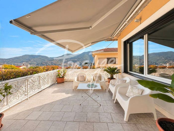 Appartamento quadrilocale in vendita in Via dei Colli, Colli, La Spezia