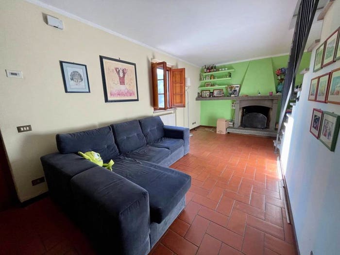 Casa in vendita in Via di Matraia, Matraia Valgiano, Capannori