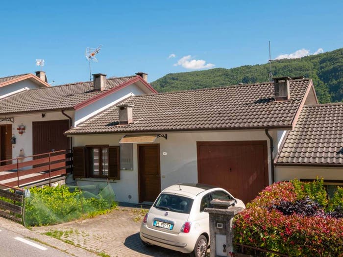 Casa con 5 locali in vendita in Via Civetta, Dazio