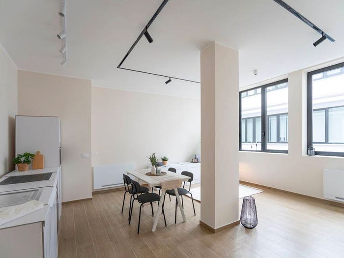 Appartamento quadrilocale in vendita in Via Passo Pordoi, Corvetto, Milano