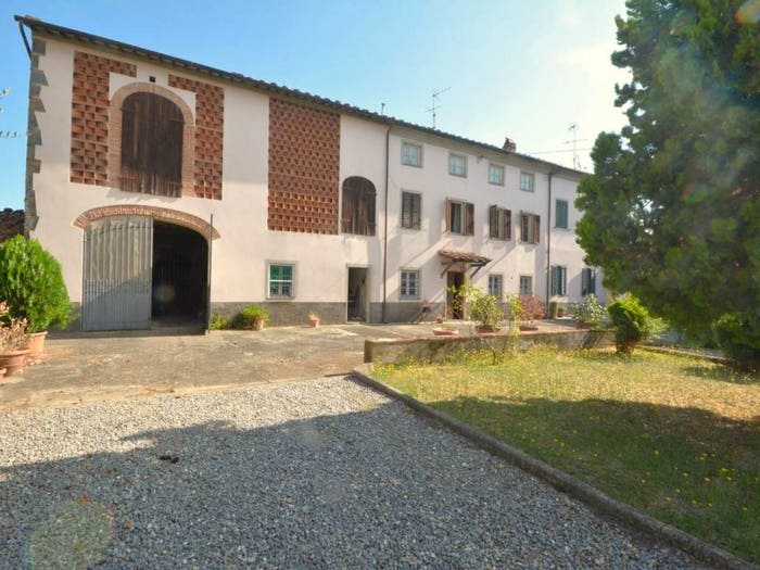 Casa con 5 locali in vendita in Via dei Lippi, Verciano Guamo, Capannori
