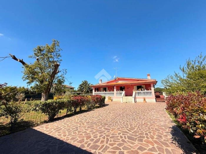 Casa trilocale in vendita in Via Astura, Campo di Carne Pantanelle, Aprilia
