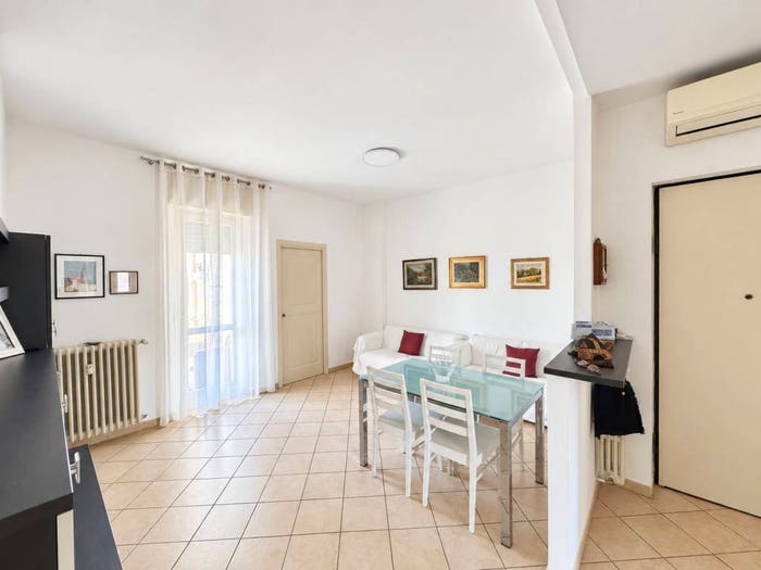 Appartamento quadrilocale in vendita in Via Giuseppe Parini, Corso Dante, Asti