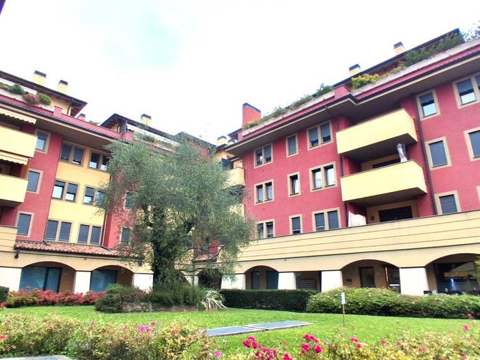 Appartamento bilocale in affitto in Via Giacomo Leopardi, Seriate