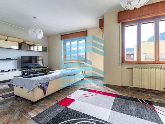 Appartamento quadrilocale in vendita in Via Tonale, Centro, Albino