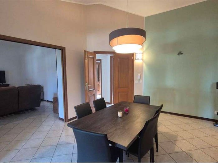 Appartamento trilocale in vendita in Piazza San Pio X, Cerlongo, Goito