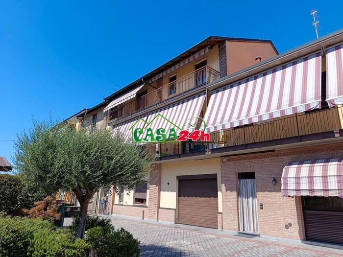 Appartamento trilocale in vendita in Via San Giacomo, Gerenzano