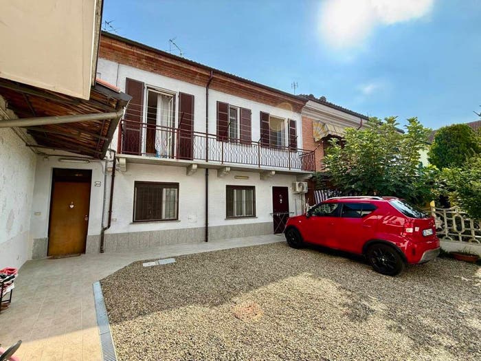 Casa con 5 locali in vendita in Strada Acqui di Cabanette, Cabanette, Alessandria