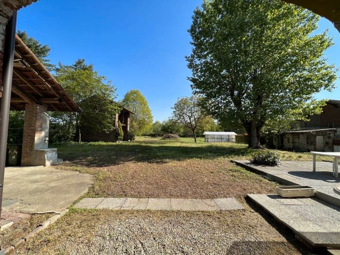 Casa con 6 locali in vendita in Via gambolò, Remondò, Gambolò