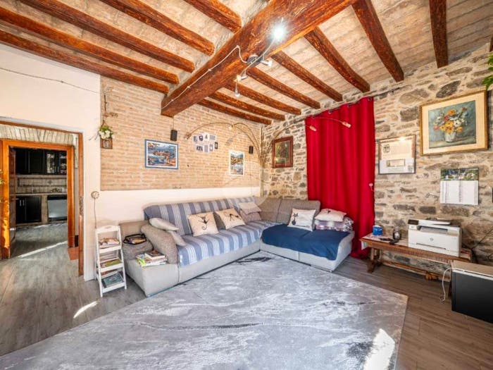 Casa quadrilocale in vendita in Via C Leoni, Centro, Langhirano