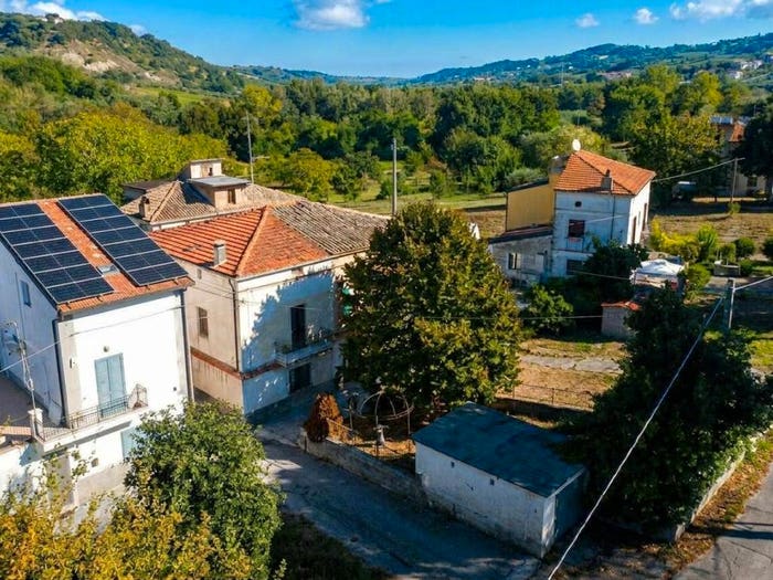 Casa quadrilocale in vendita in Contrada Sant'Iorio, Centro, Lanciano