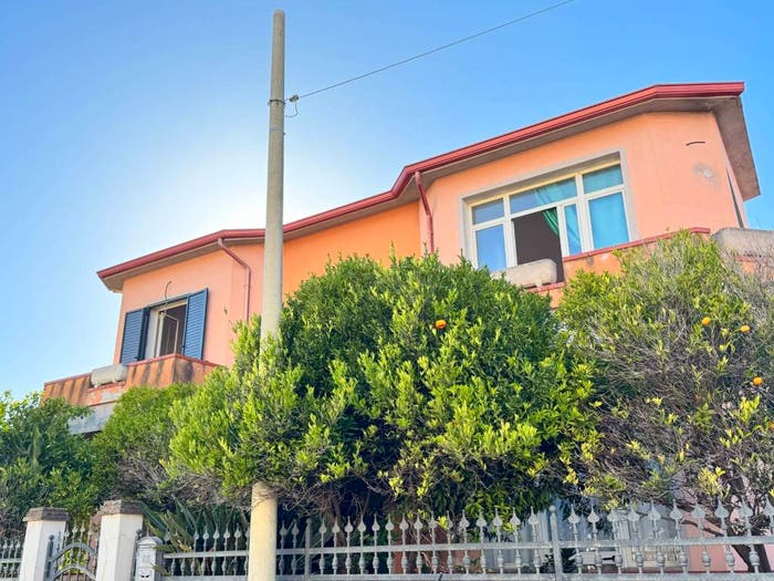 Appartamento con 6 locali in vendita in Via Terranova, Solanas, Cabras