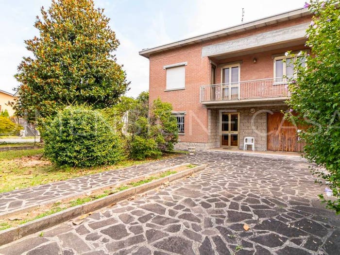 Casa con 6 locali in vendita in Centro, Cavezzo