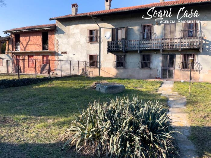 Casa trilocale in vendita in Via Giotto, Centro, Bellinzago Novarese