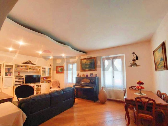 Appartamento con 6 locali in vendita in Via Argiroffo, Centro, Chiavari