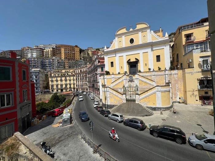 Appartamento con 5 locali in vendita in CORSO VITTORIO EMANUELE, Chiaia, Napoli
