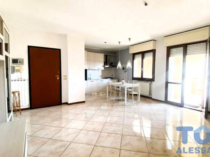 Casa quadrilocale in vendita in Masini XX Settembre, Empoli