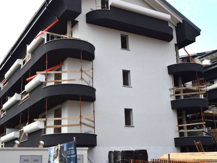 Appartamento trilocale in vendita in Via Santa Cecilia, Varedo