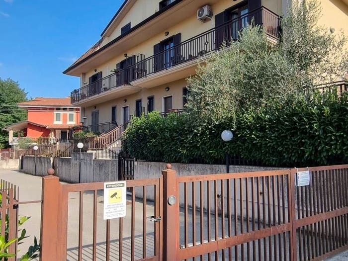 Appartamento con 5 locali in vendita in Via Parco Nicola Leone, Pratola Serra