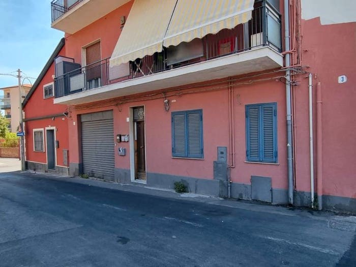 Appartamento trilocale in vendita in Vico Nicosia, Centro, Mascalucia