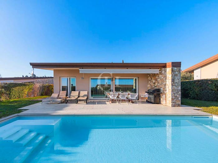 Casa con 6 locali in vendita in Via Mazzane, Moniga del Garda