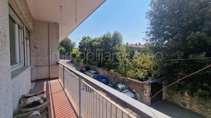 Appartamento con 5 locali in vendita in Via Crispi, Valduce Crispi, Como