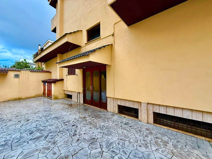 Appartamento con 5 locali in vendita in Via dell'Olmo, Ponserico Cretarossa, Nettuno