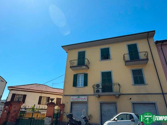 Appartamento quadrilocale in vendita in Via Sarzana, Limone Melara, La Spezia