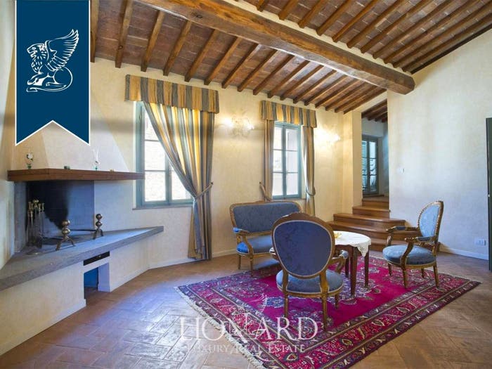 Casa con 6 locali in vendita in Centro, Chianciano Terme