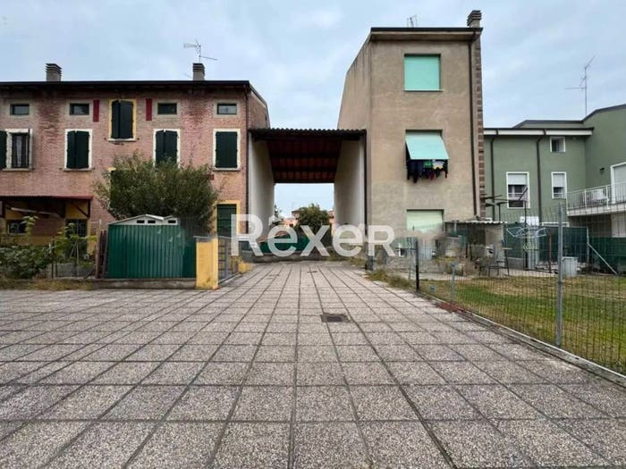 Appartamento bilocale in vendita in Via Orazio Vecchi, Centro, Finale Emilia