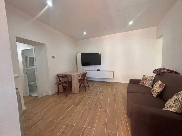 Appartamento trilocale in vendita in Via Sovernico, Maslianico
