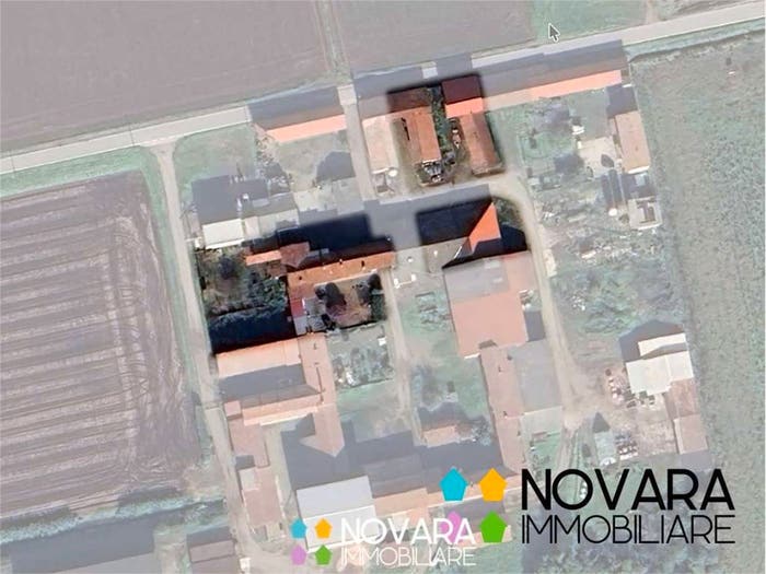 Casa con 6 locali in vendita in Cascina Acquabona snc, Caltignaga
