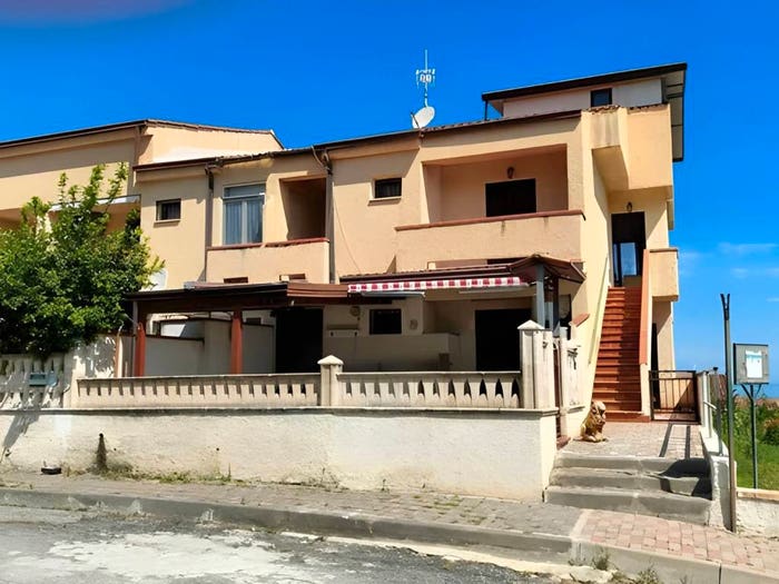 Appartamento quadrilocale in vendita in cda Aprocello Mandatoriccio CS Italia, Mandatoriccio