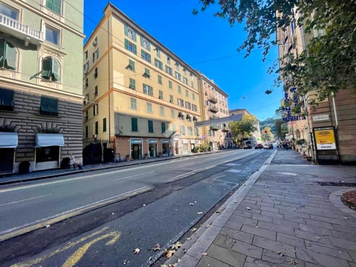 Appartamento con 5 locali in vendita in Corso Buenos Aires, Foce, Genova