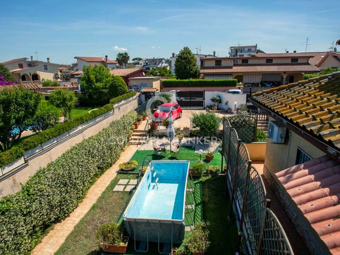 Casa con 6 locali in vendita in Via Lecce, Nuova Florida, Ardea