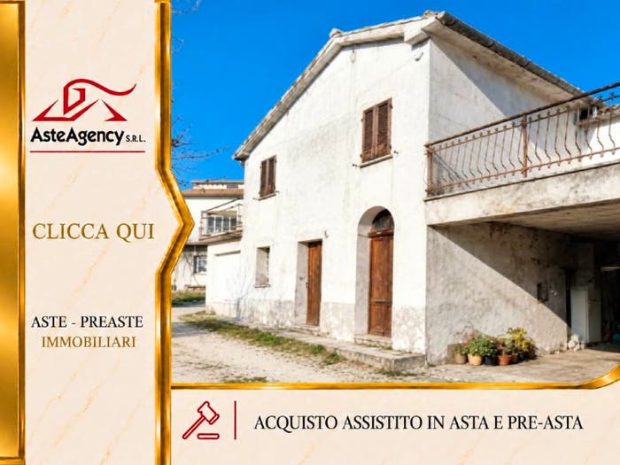 Casa quadrilocale in vendita in Località Colcerasa, Cingoli