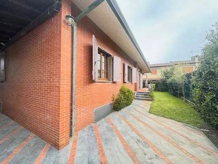 Casa con 6 locali in vendita in Via Trento, Centro, Forte dei Marmi
