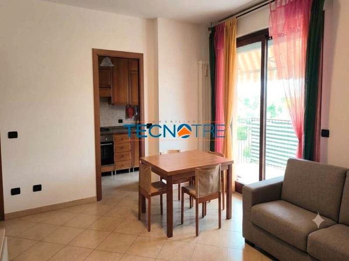 Appartamento trilocale in vendita in Via Sergio Turone, Centro, Martinsicuro