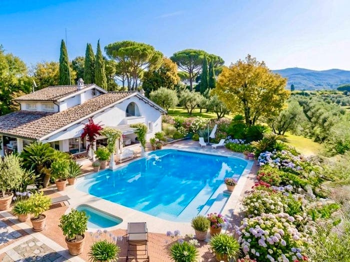 Casa con 6 locali in vendita in Largo Dell' Olgiata, Olgiata, Roma