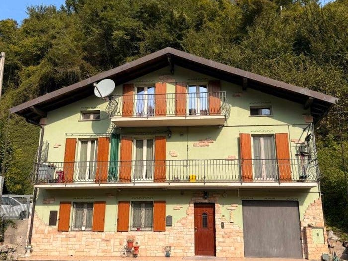 Casa con 5 locali in vendita in Via Malpaga, Casto