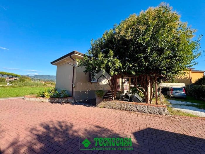 Casa trilocale in vendita in Via del corso, Crociata, Sarzana