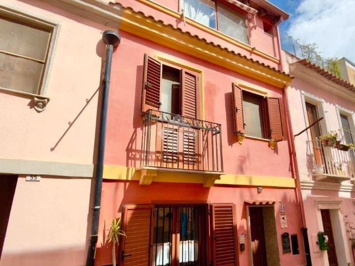 Appartamento bilocale in vendita in Via Carlo Buragna, Ospedale, Cagliari